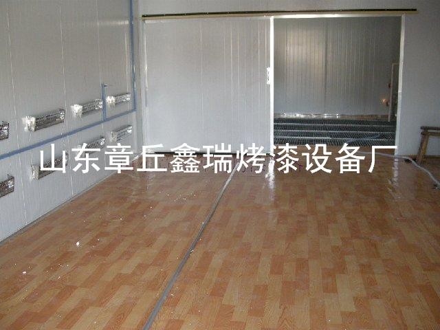 供应实木门烤漆房